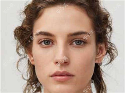 2025成都医美项目价格一览：双眼皮3K+/隆鼻8K+/吸脂1.5W+/玻尿酸2K+