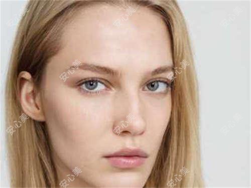 上海爱尔眼科全项目价格揭秘：老花眼矫正+白内障手术+全飞秒激光近视|散光治疗+ICL晶体植入+准分子激光详价