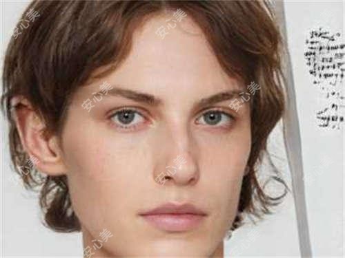 深圳友华普惠眼科全项目价格揭秘：近视激光9800元起，眼袋去除6800元实惠