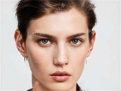 有谁找过潘勇医生做吸脂?他如何帮助求美者重塑美丽?