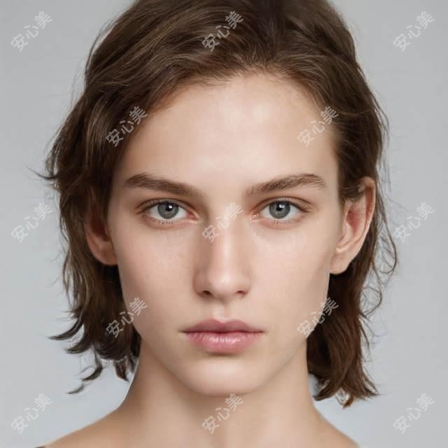 武汉普瑞眼科医院与武汉爱尔眼科医院白内障手术价格对比表，助您明明白白消费