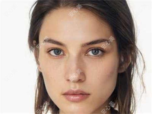 连云港新丝梵植发王禹医生：微针植发技术医生，发际线种植与毛发加密实例解析