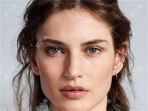 广州萝岗中医医院与暨丽眼科诊所儿童近视矫正眼镜价格对比表：1200元起详细解析