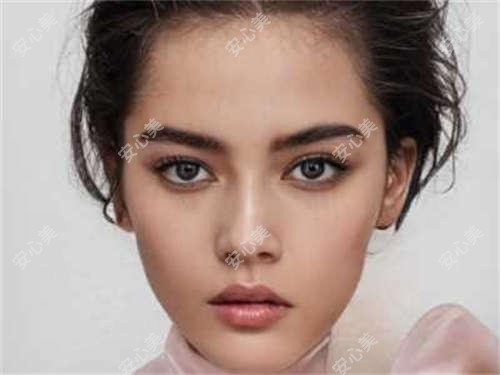 成都新桥口腔vs圣贝口腔:牙齿矫正与种植牙哪家强?