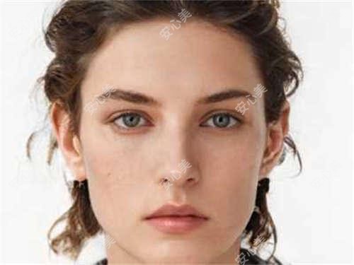 泰州市黄金超光子祛斑疗效如何?价格与排名全解析